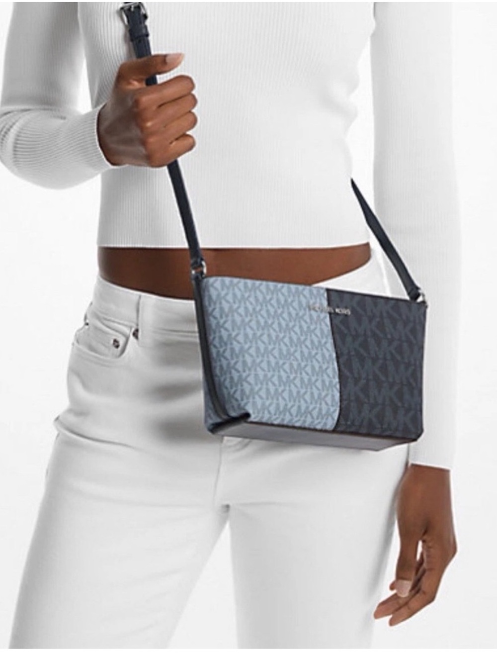 Michael Kors Jet Set Travel blue Navy Coated Canvas Leather Small Shoulder Bag